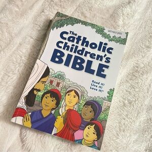 The Catholic Children's Bible - White Cover by Saint Mary's Press